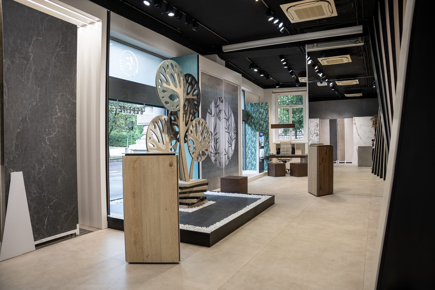 SHOWROOM MILANO: Foto 5