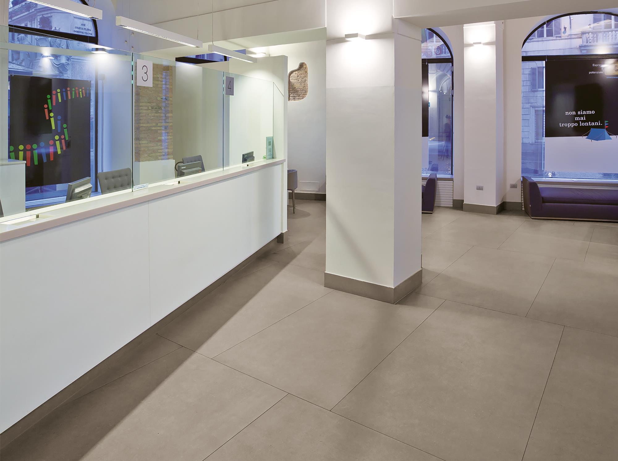 Progetto Filiale American Express in Gres Cotto d'Este